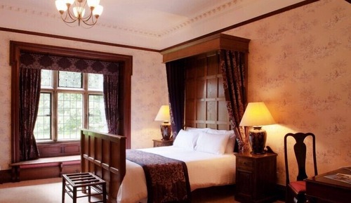 Select Room