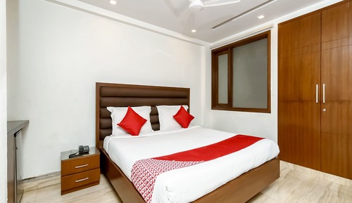 Habitación Deluxe con 1 cama doble o 2 individuales, 1 cama de matrimonio grande