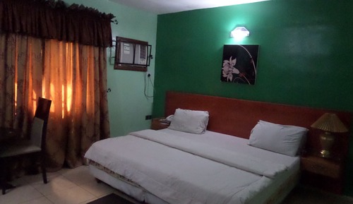 Habitación romántica, 1 cama de matrimonio, no fumadores, vistas a la piscina