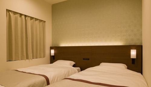 Habitación estándar con 2 camas individuales (C/OUT 10AM, breakfast charge for kids)