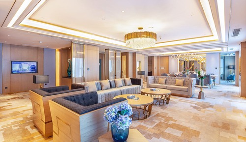 Suite presidencial, varias camas, fumadores