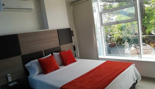 Habitación básica doble, 1 cama de matrimonio, no fumadores