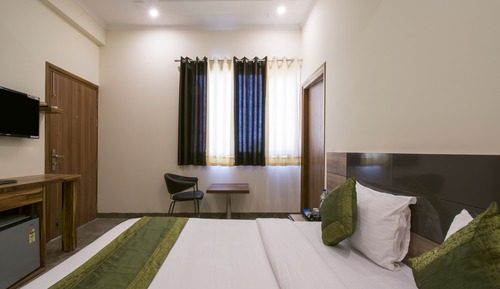 Habitación estándar, 1 cama de matrimonio grande, fumadores