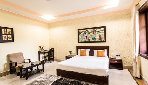 Habitación superior, 1 cama de matrimonio, no fumadores, vistas al jardín