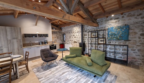 Bungalow Deluxe, 1 cama de matrimonio, chimenea, en la zona del jardín