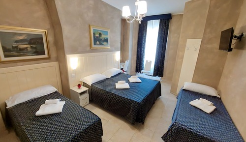 Habitación cuádruple económica