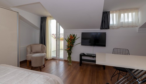 Terrace Room