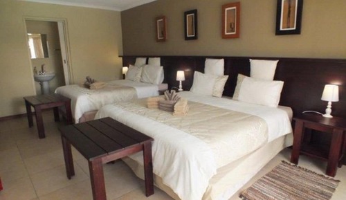 Habitación clásica con 2 camas individuales