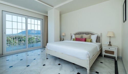 Habitación doble superior, 1 cama de matrimonio grande, accesible para personas con discapacidad