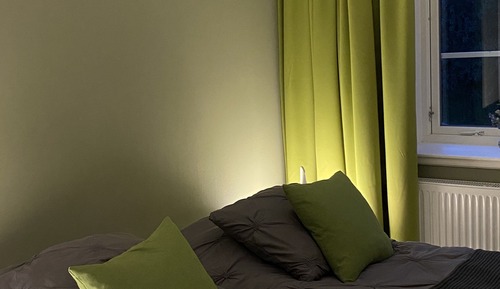 2 Separate Bedrooms, 1 bathroom, 3-4 people