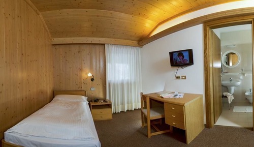 Habitación individual, vistas a la montaña