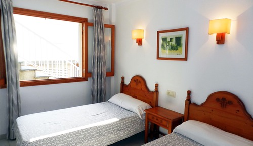 Apartamento familiar, balcón