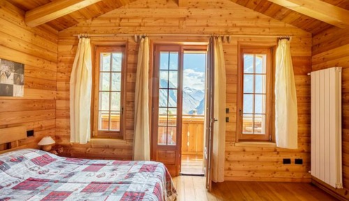 Habitación Confort con 1 cama doble o 2 individuales, baño privado, vistas a la montaña