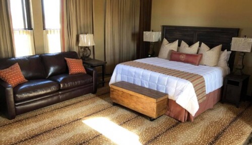Suite de lujo, 1 cama de matrimonio grande con sofá cama