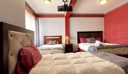 Habitación cuádruple Confort, varias camas, no fumadores