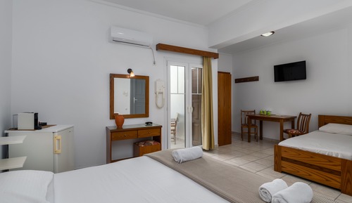 Habitación Confort con 1 cama doble o 2 individuales