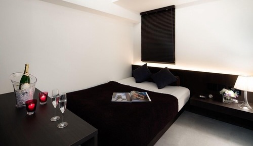 Habitación de lujo doble, 1 cama doble, fumadores (Check in after 15:00)
