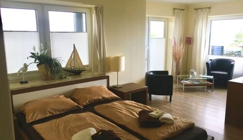 Habitación doble, balcón, vistas a la playa (Nr. 1)