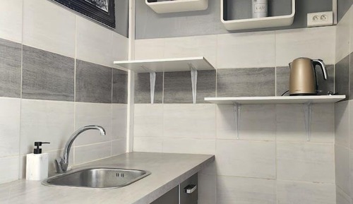 Habitación individual Confort, baño privado, vistas al patio