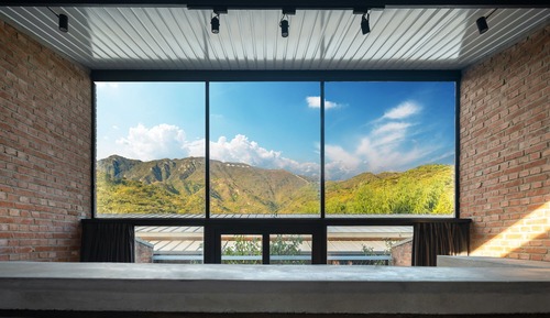 Great Wall View Twin Room