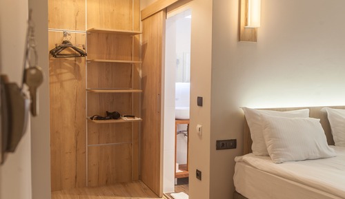 Habitación económica (Semi-Basement)