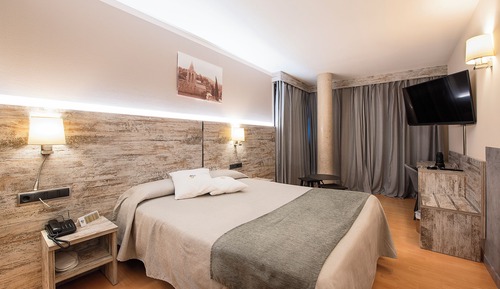 Habitación básica doble, 1 cama de matrimonio