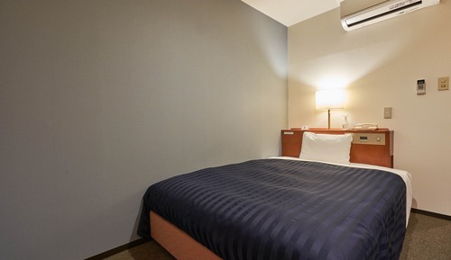 Habitación económica doble, fumadores (Semi Double Room)