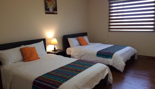 Habitación triple estándar, 2 camas dobles, no fumadores