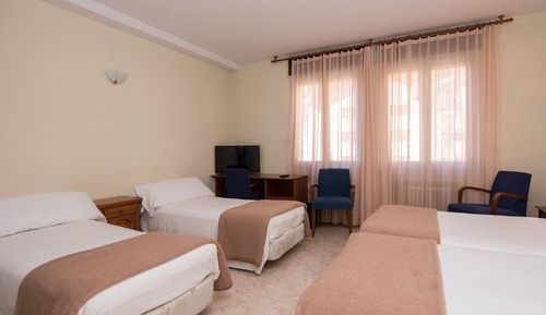 Habitación cuádruple (2+2)