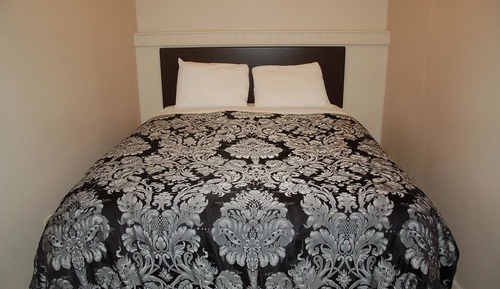 Habitación básica doble, 1 cama de matrimonio, no fumadores