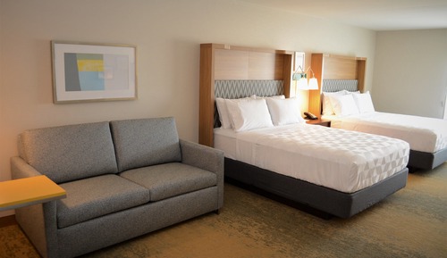 Habitación Premium, varias camas