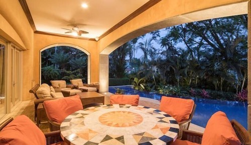 Casa, varias camas (Villa La Perla)