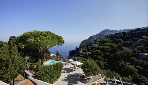 Villa Deluxe