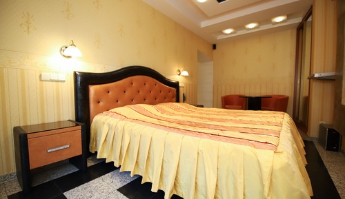 Habitación de lujo con 1 cama doble o 2 individuales