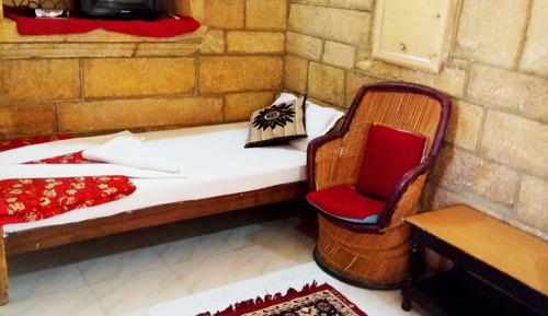 Habitación estándar doble, 1 cama de matrimonio grande, no fumadores