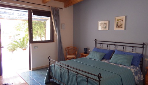 Habitación con 1 cama doble o 2 individuales
