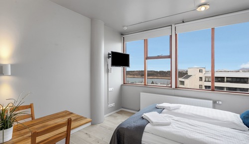 Estudio económico, 1 cama de matrimonio