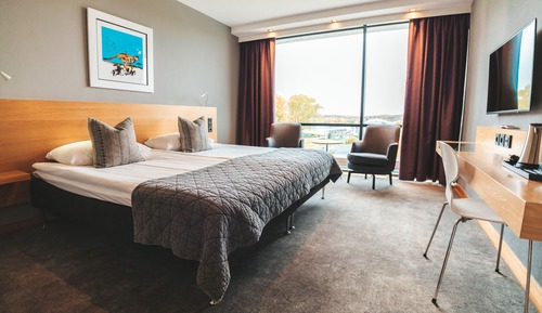 Double Room, 1 King Bed (Excluding Pool Club)