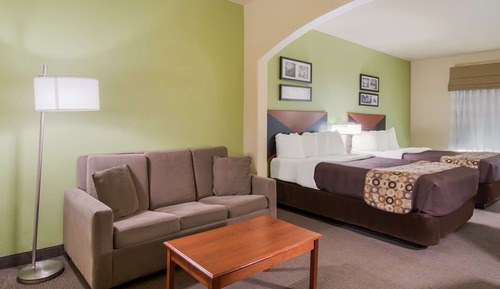 Suite, varias camas, no fumadores, frigorífico y microondas (with Sofabed)