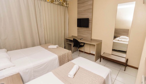 Quarto Triplo 1 cama de solteiro e 1 cama de casal