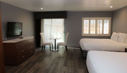 Suite, 2 camas de matrimonio, no fumadores