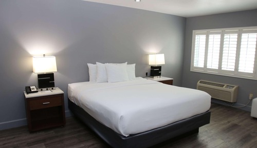 Habitación, 1 cama de matrimonio grande, accesible para personas con discapacidad, no fumadores