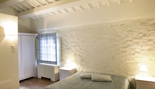 Habitación superior con 1 cama doble o 2 individuales