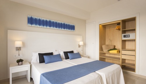 Habitación doble, planta baja (Promo, 2 Adults + 1 Child)