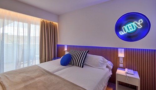 Suite, vistas al mar (Lateral)