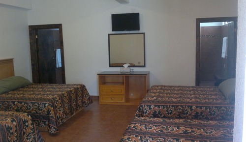 Habitación cuádruple estándar