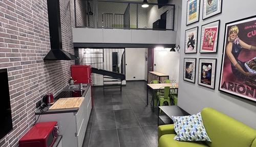 Loft exclusivo, 1 cama doble con sofá cama
