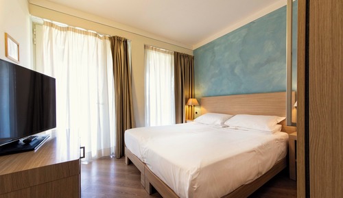Habitación clásica con 1 cama doble o 2 individuales
