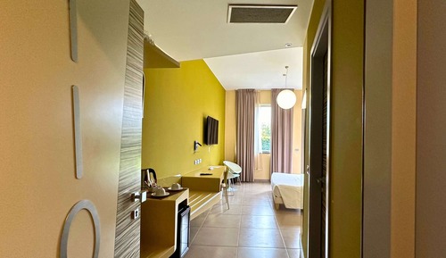 Habitación superior, 1 cama de matrimonio grande, en la zona del jardín (Eco-Friendly)