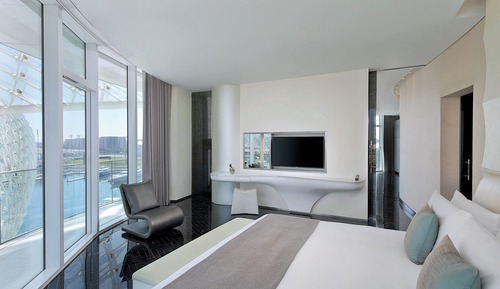 Fabulous Suite, 1 Bedroom, Balcony with Complimentary Yas Beach Transfer and Access